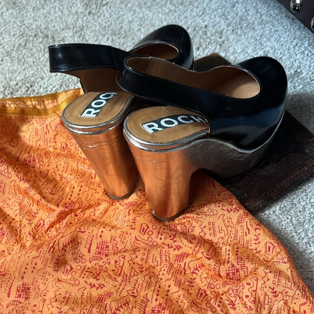 Simone Rochas - Picture 2 of 4